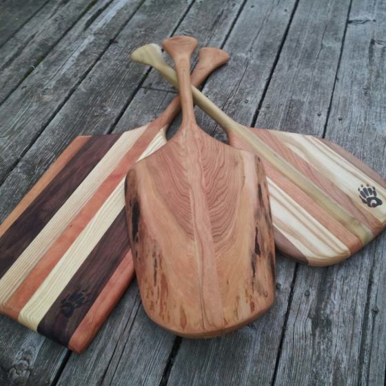 Paddle Cutting Board and Rack - Image 2